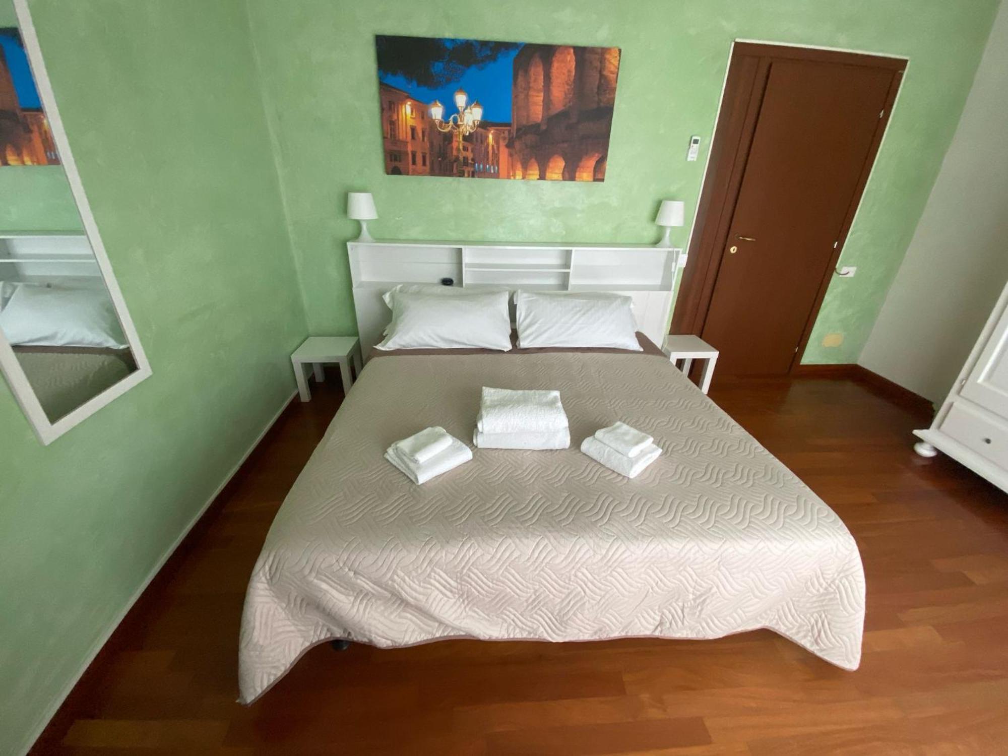 Residenza Fiera Verona In Esterno foto
